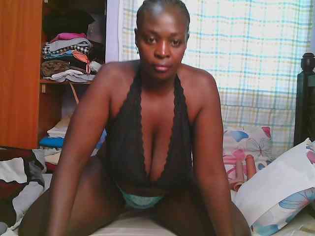 Prettycarl257-1 webcam