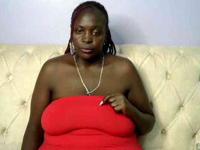 Prettycarl257-1 webcam