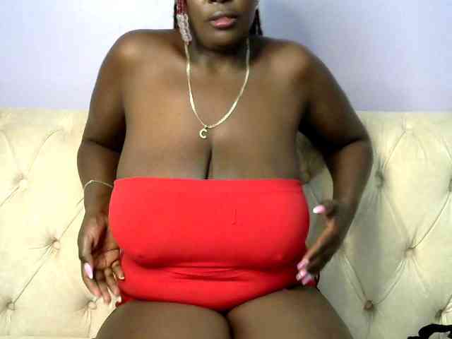 Prettycarl257-1 webcam