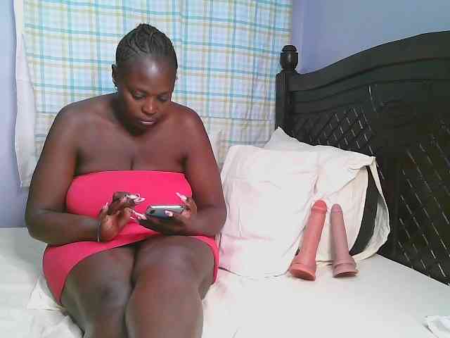 Prettycarl257-1 webcam
