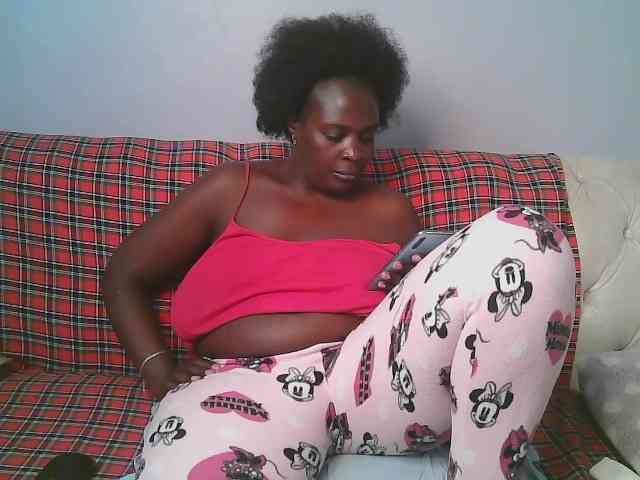 Prettycarl257-1 webcam