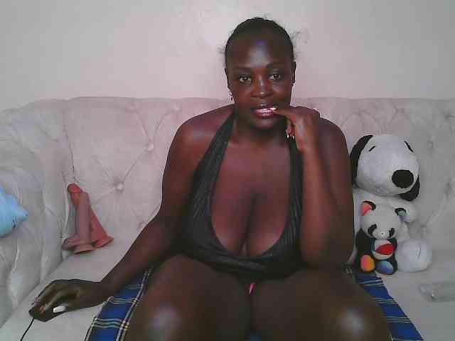 Prettycarl257-1 webcam