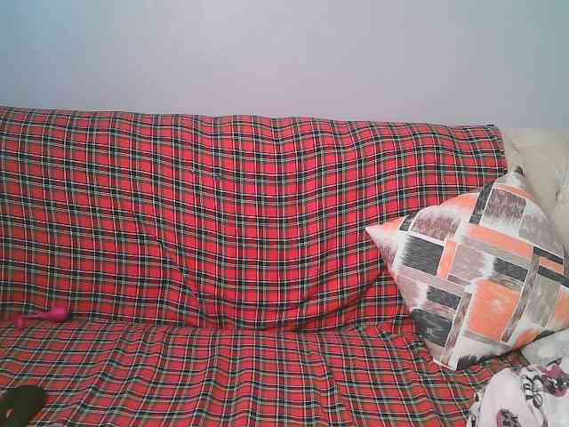 Prettycarl257-1 webcam