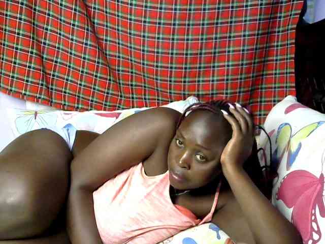 Prettycarl257-1 webcam