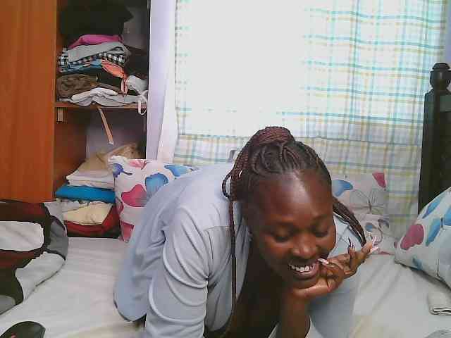 Prettycarl257-1 webcam