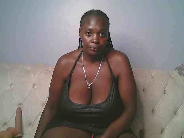Prettycarl257-1 webcam