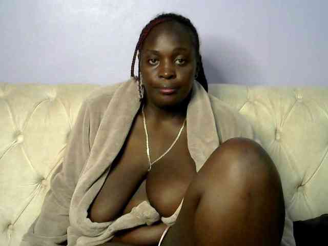 Prettycarl257-1 webcam