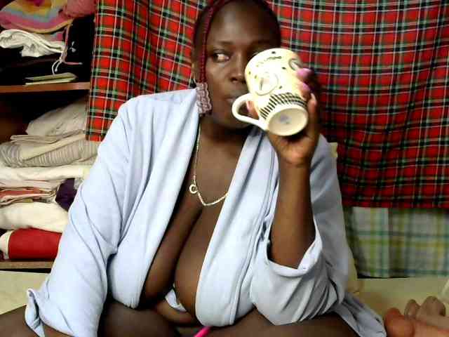 Prettycarl257-1 webcam