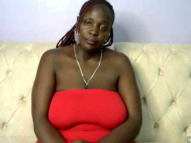 Prettycarl257-1 webcam