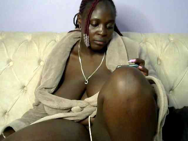 Prettycarl257-1 webcam