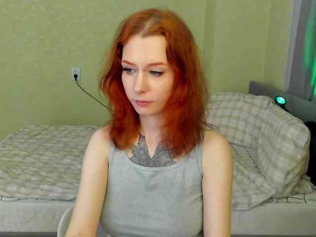Модель: kissmefox