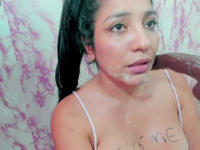 sweetyblowjob live cam on BongaCams