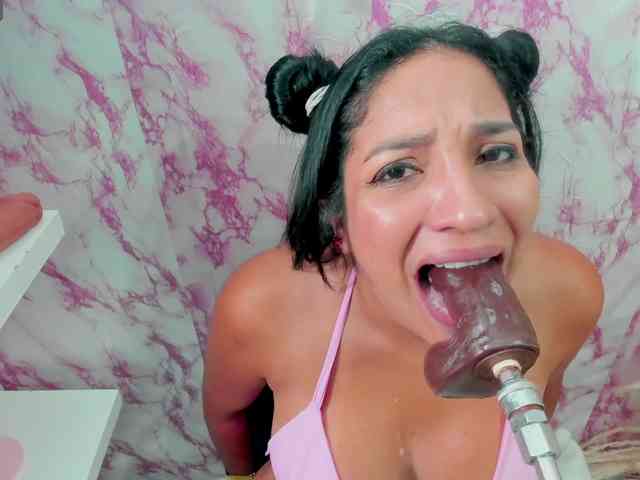 sweetyblowjob webcam
