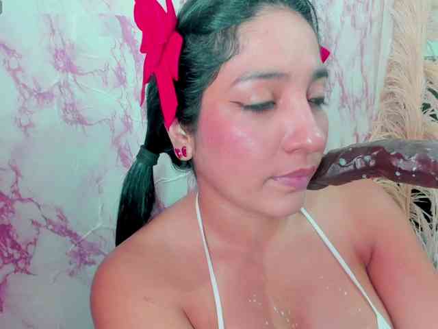 sweetyblowjob webcam