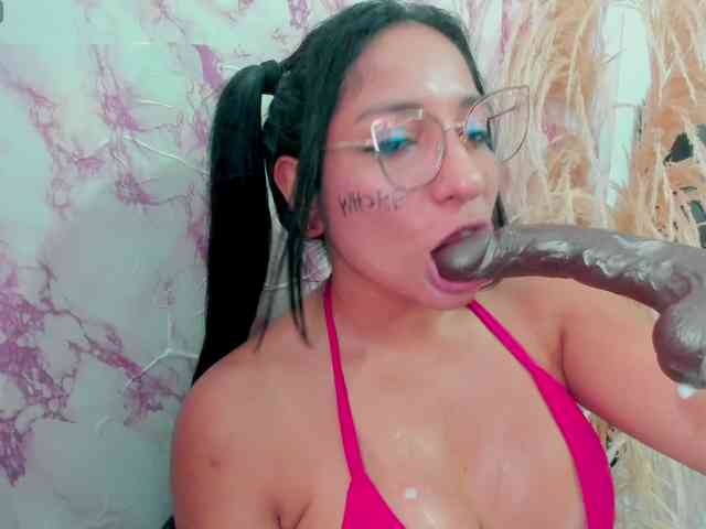 sweetyblowjob webcam