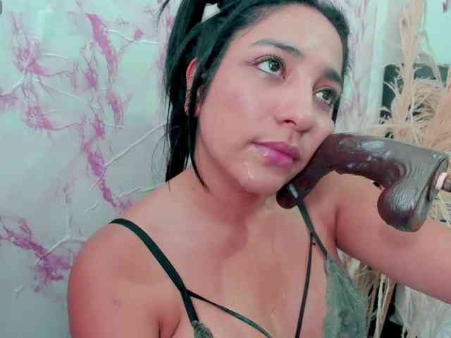 sweetyblowjob webcam