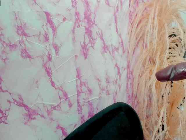 sweetyblowjob webcam