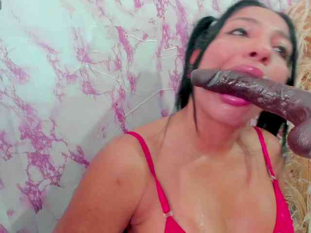 sweetyblowjob webcam