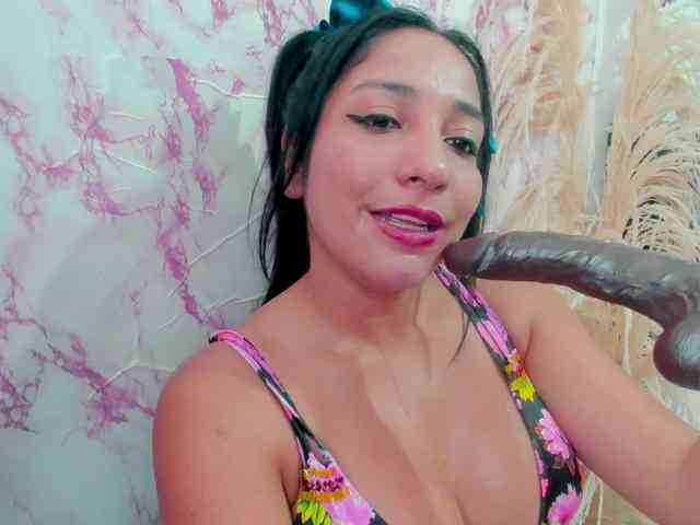 sweetyblowjob webcam