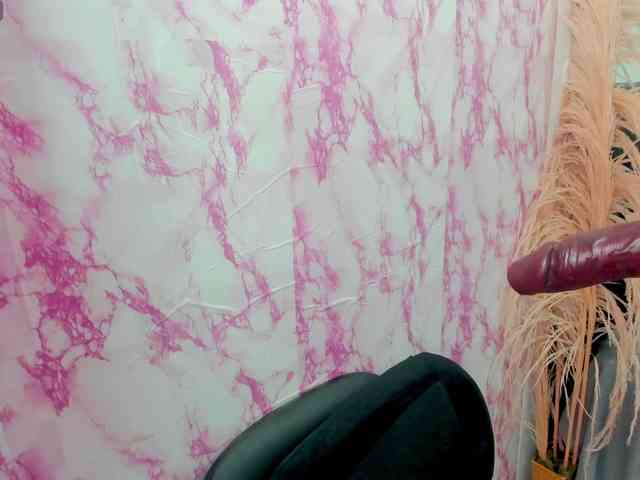 sweetyblowjob webcam