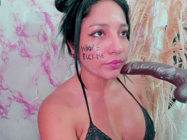 sweetyblowjob webcam