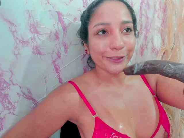 sweetyblowjob webcam