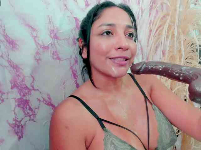 sweetyblowjob webcam