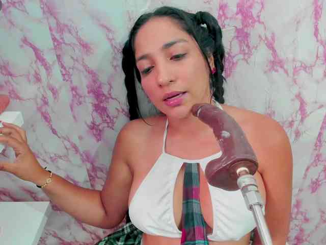 sweetyblowjob webcam