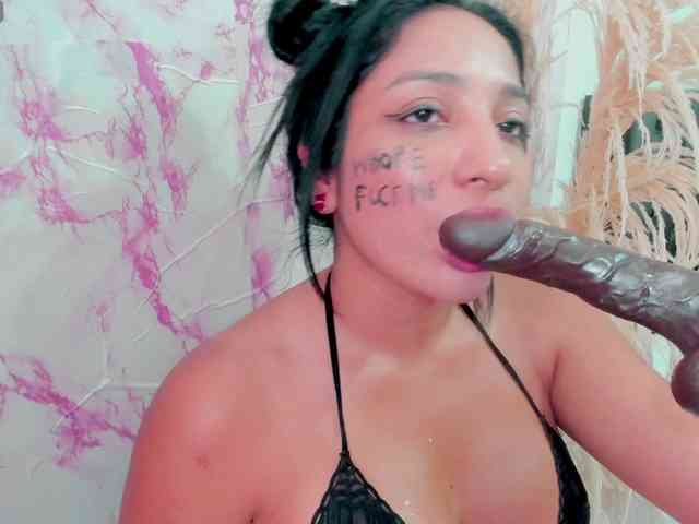 sweetyblowjob webcam