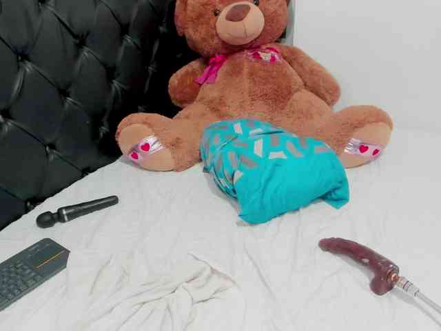 sweetyblowjob webcam
