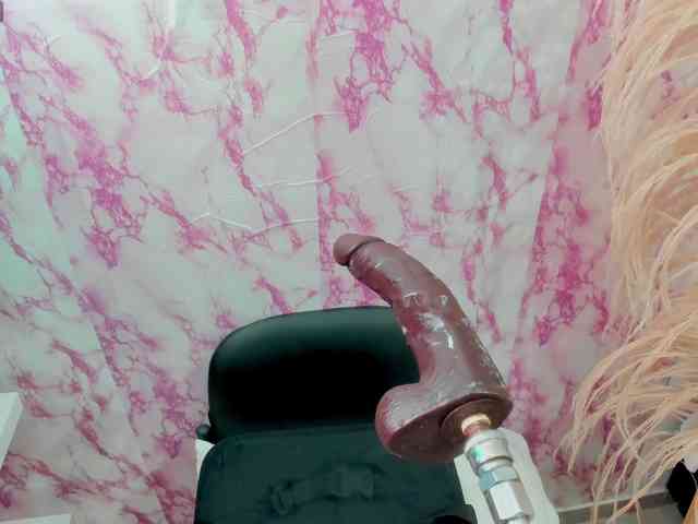sweetyblowjob webcam