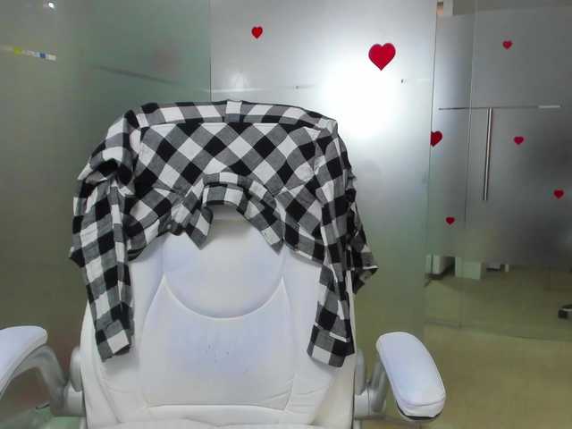 queenrafaelle's BongaCams show and profile