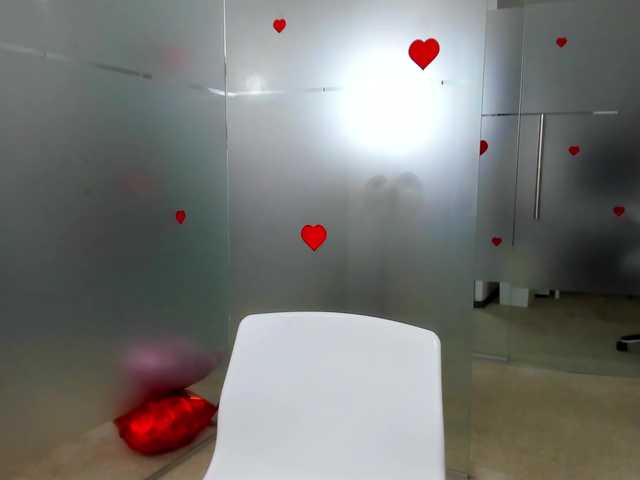 queenrafaelle's BongaCams show and profile