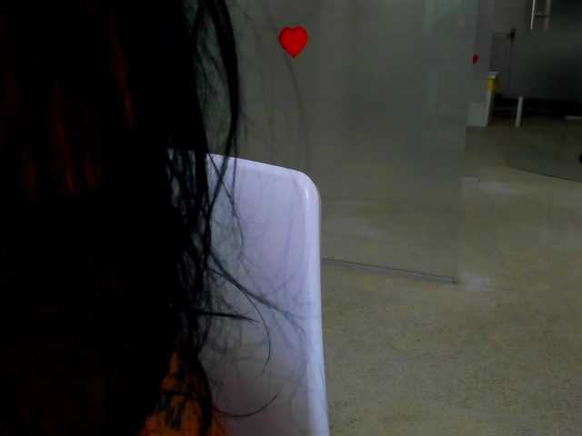 queenrafaelle live cam on BongaCams