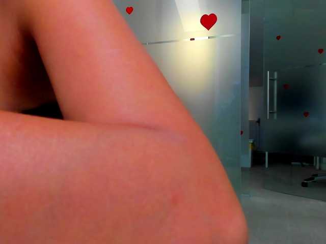 queenrafaelle live cam on BongaCams