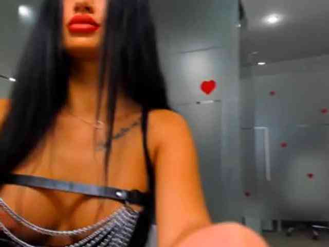 Rafaelleee webcam