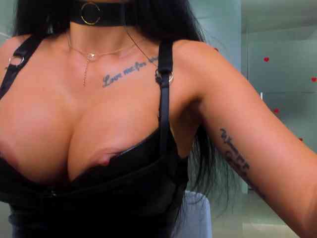 Rafaelleee webcam