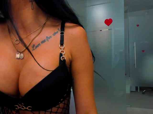 Rafaelleee webcam