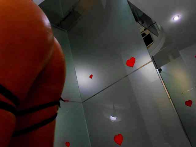 Rafaelleee webcam