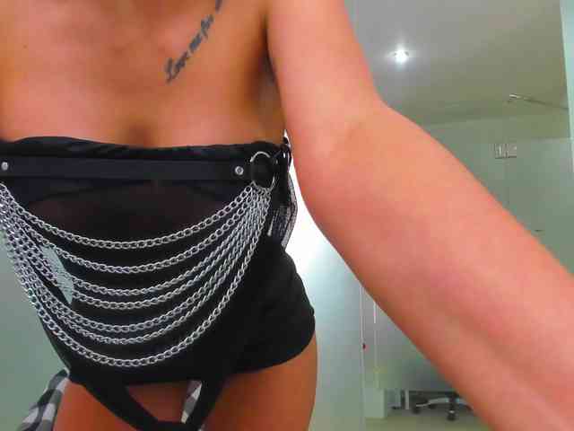 Rafaelleee webcam