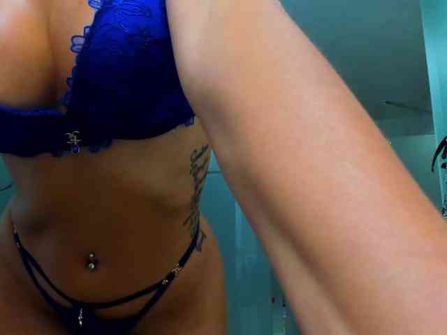 Rafaelleee webcam