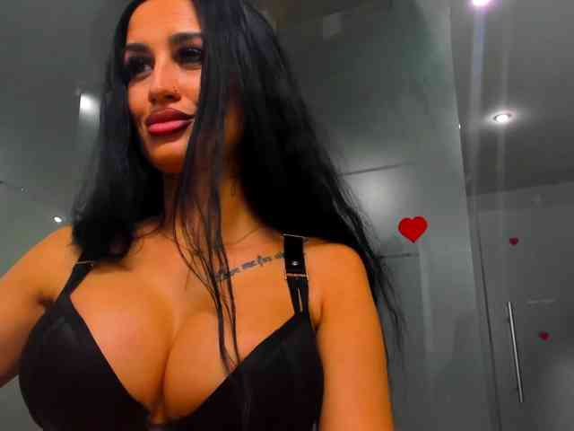 Rafaelleee webcam