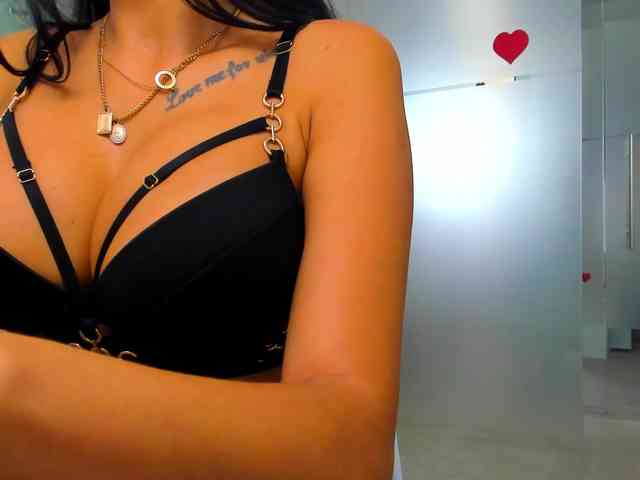 Rafaelleee webcam