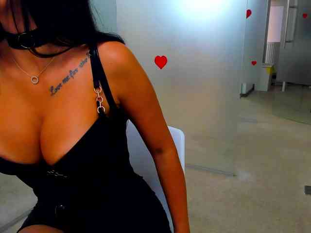 Rafaelleee webcam