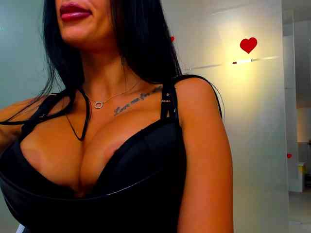 Rafaelleee webcam