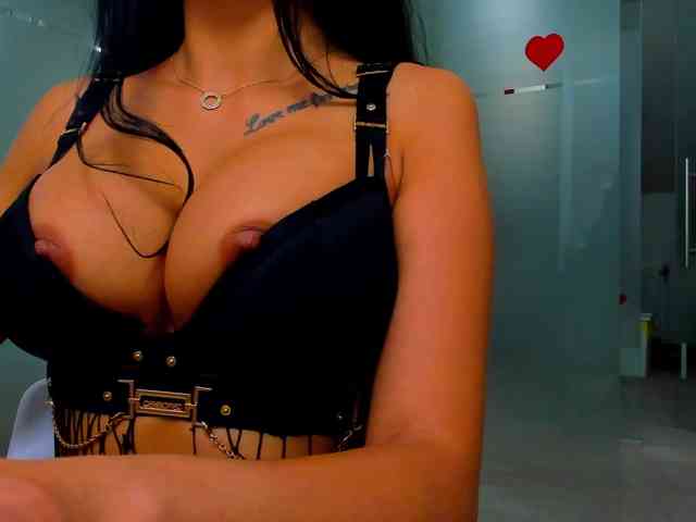 Rafaelleee webcam