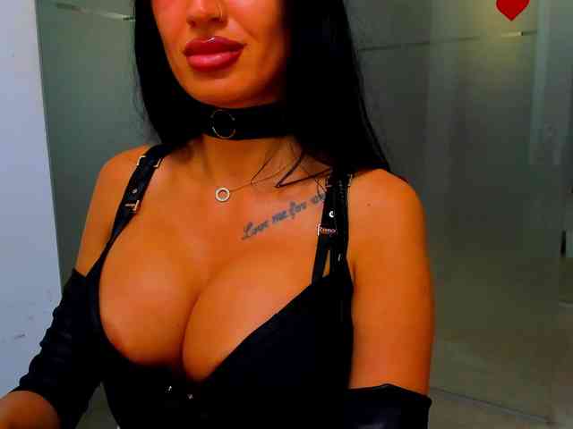 Rafaelleee webcam