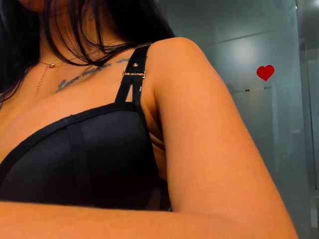 Rafaelleee webcam