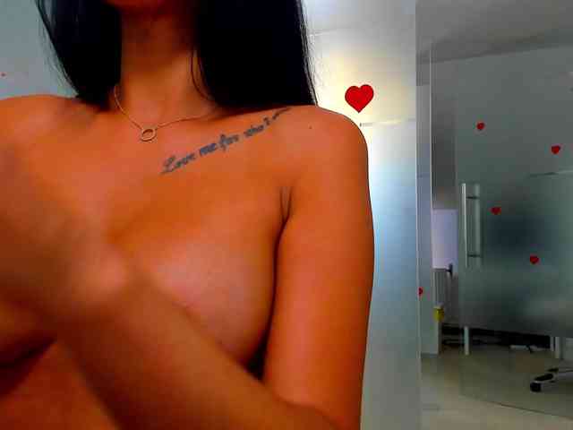 Rafaelleee webcam