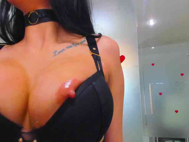 Rafaelleee webcam